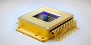 开启多维感知新征程 睿创微纳发布自研短波红外探测器芯片、机芯及整机