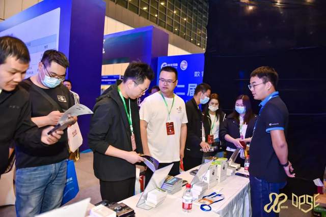 以商贸之名入中华腹地,慧聪物联网品牌巡展·郑州站打通华中智能安防、物联网渠道市场! 以商贸之名入中华腹地,慧聪物联网品牌巡展·郑州站打通华中智能安防、物联网渠道市场!