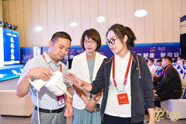 以商贸之名入中华腹地,慧聪物联网品牌巡展·郑州站打通华中智能安防、物联网渠道市场! 以商贸之名入中华腹地,慧聪物联网品牌巡展·郑州站打通华中智能安防、物联网渠道市场!