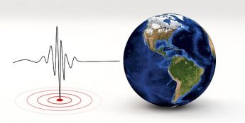 研究认为GPS可提前两小时预测地震，但传感器精度需提升100倍