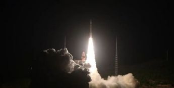 “GW星座”第四批成功发射！卫星互联网低轨04组卫星发射升空