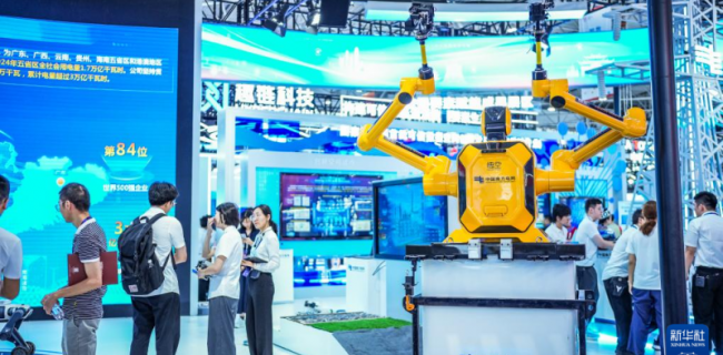 中国“人工智能+”加速赋能千行百业