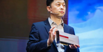 国产AI芯出货量或达数十万片！燧原科技创始人赵立东：正爬珠峰北坡