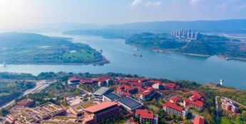 山城崛起“AI新地标”：解读重庆人工智能学院的“育人密码”